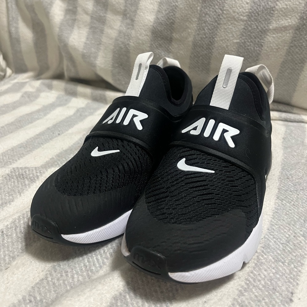 Nike Air Max 270